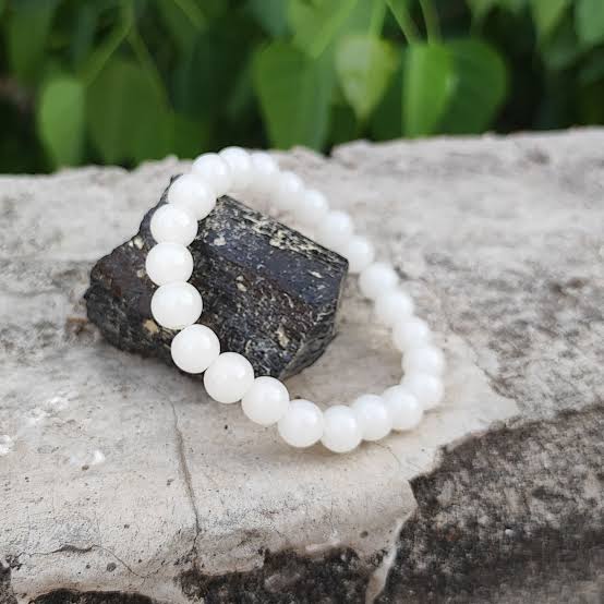 Moonstone Bracelet with certificate